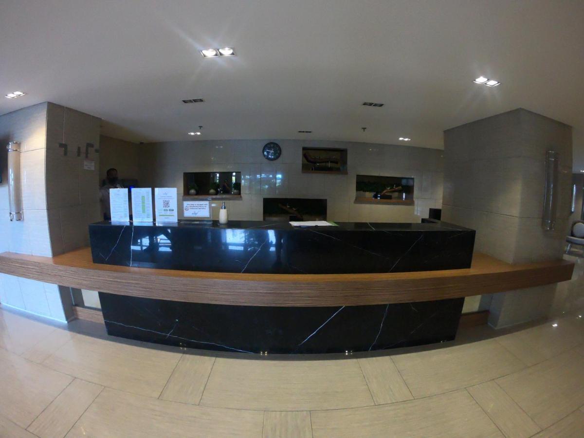 Breezy Nest Staycation At Wind Residences Tagaytay تاجيتاي المظهر الخارجي الصورة
