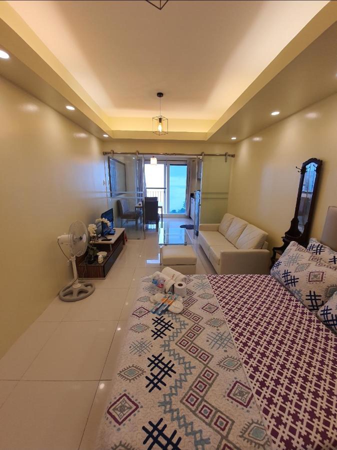 Breezy Nest Staycation At Wind Residences Tagaytay تاجيتاي المظهر الخارجي الصورة